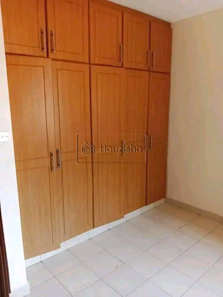 Unfurnished 2 bedroom for Rent in Woodley Estate, Nairobi Hauzisha